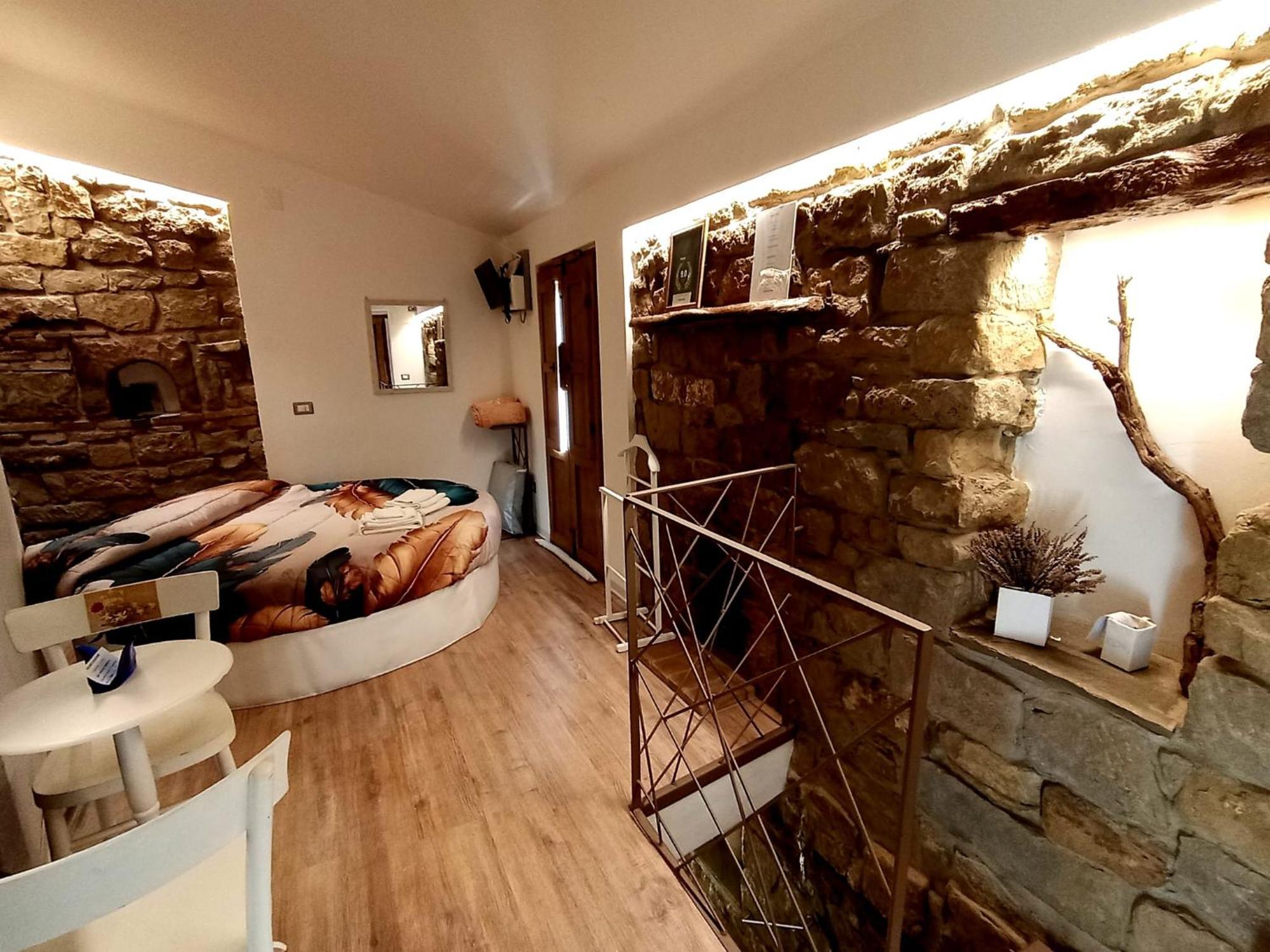 Il Gelsomino Bed and Breakfast Castelmezzano Eksteriør billede